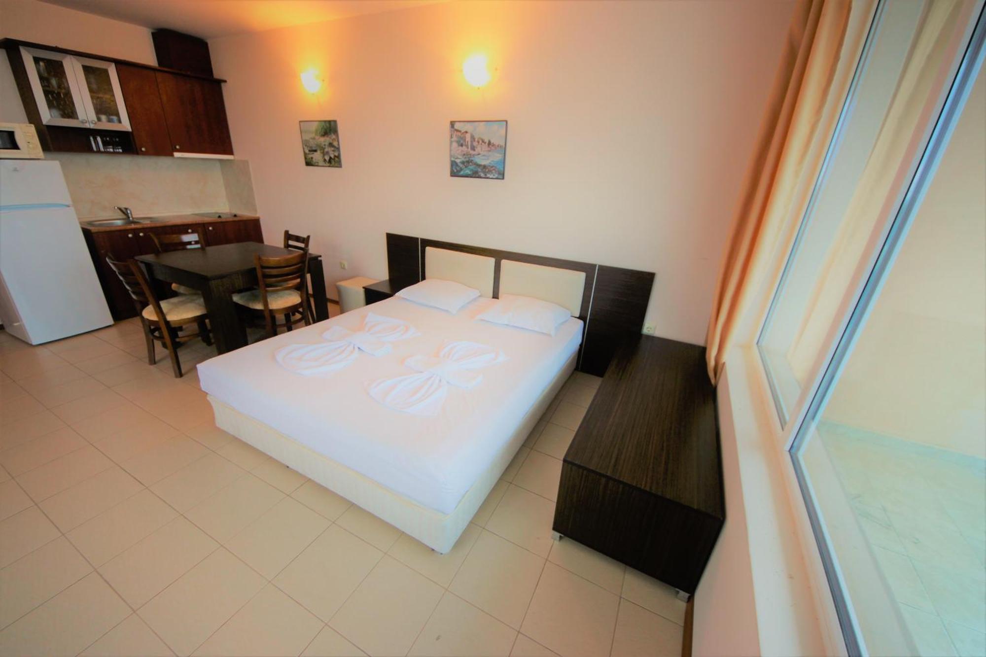 Menada Apartments In Sunny Beach Cameră foto