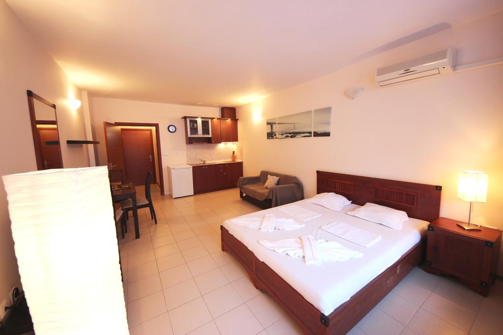 Menada Apartments In Sunny Beach Exterior foto