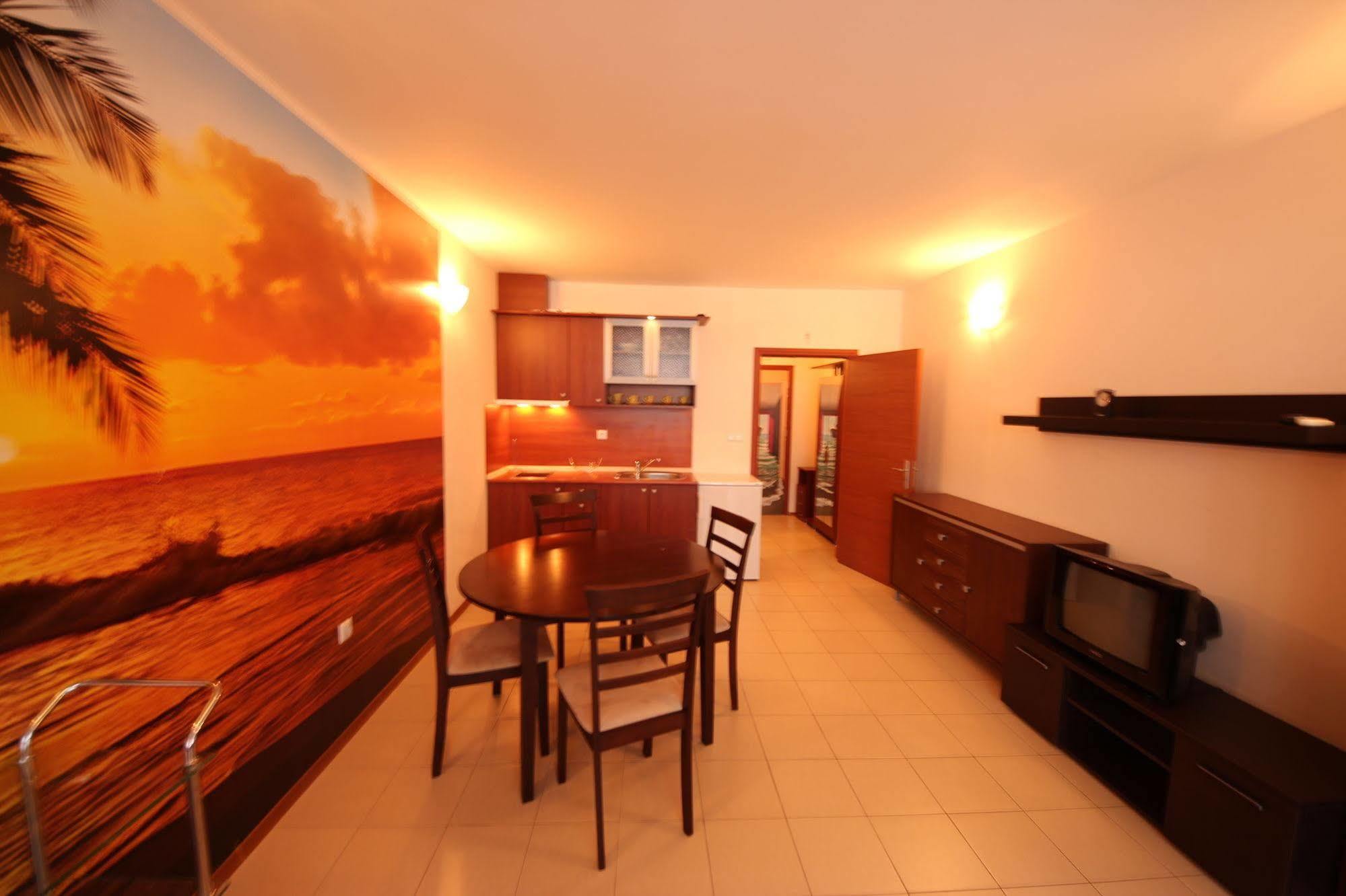 Menada Apartments In Sunny Beach Exterior foto